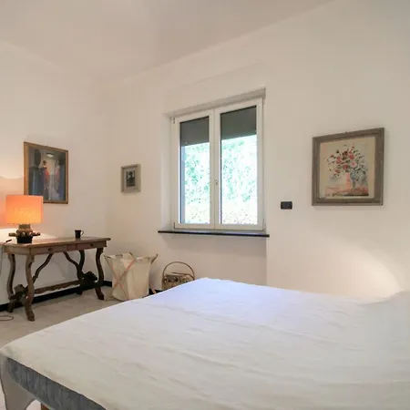 Casa De 4 Quartos Com Piscina A 10 Minutos Da * Lissabon